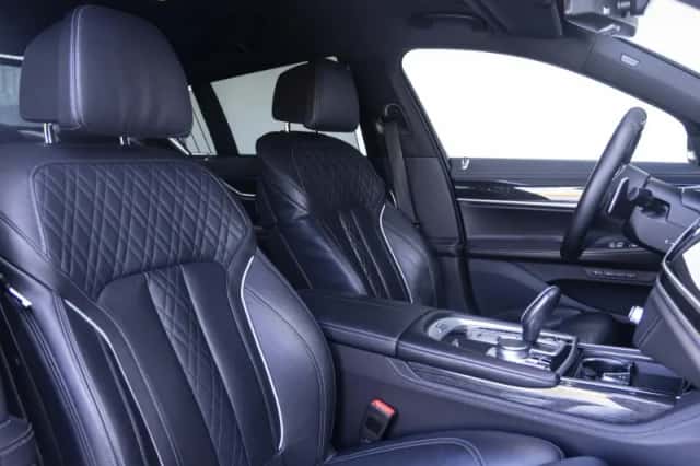BMW 7-Serie (2020) thumbnail 4