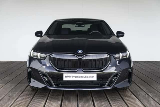 BMW 5-Serie (2024) thumbnail 6