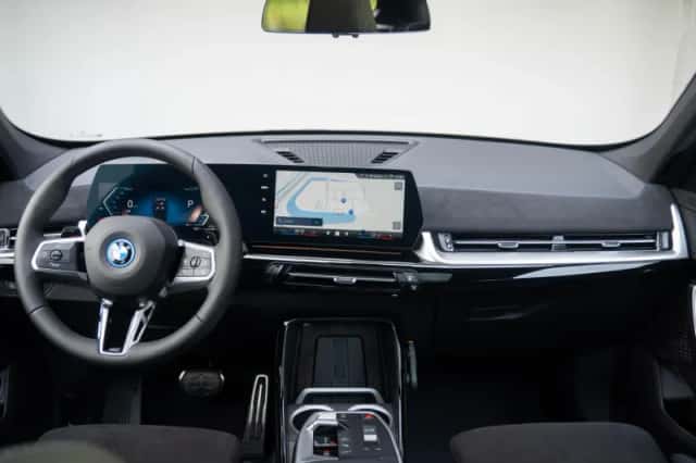 BMW X1 (2026) thumbnail 3