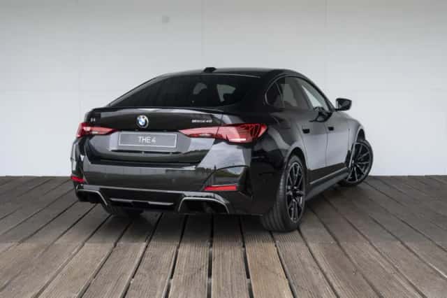 BMW i4 (2026) thumbnail 2