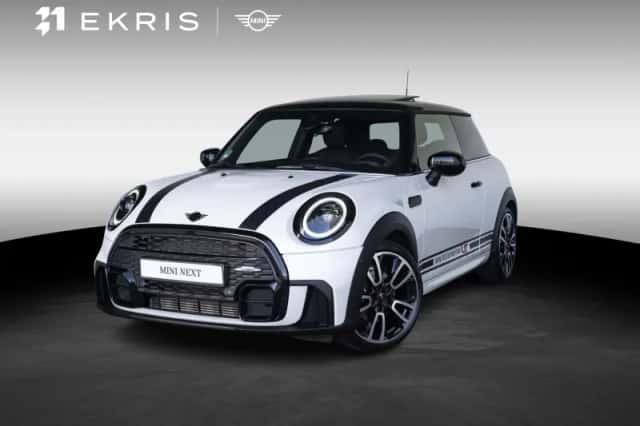 MINI Cooper (2023) thumbnail 1
