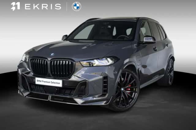 BMW X5 (2025) thumbnail 1