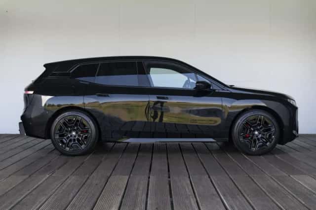 BMW iX (2026) thumbnail 6