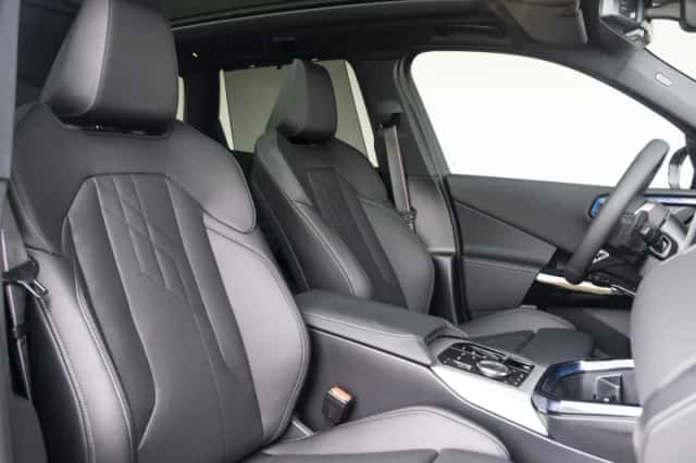 BMW X3 (2026) thumbnail 4