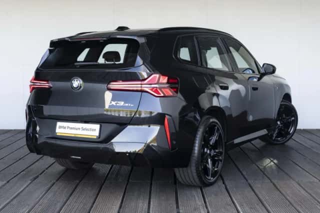 BMW X3 (2026) thumbnail 2