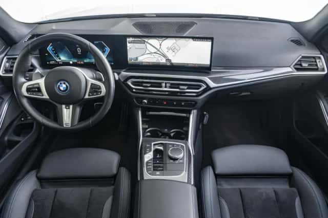 BMW 3-Serie (2024) thumbnail 3