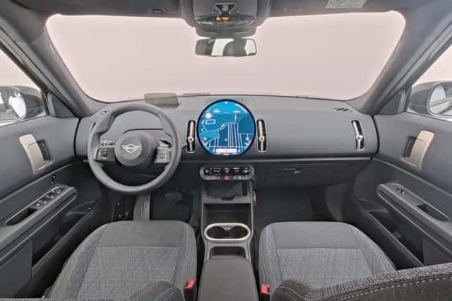 MINI Countryman (2025) thumbnail 3