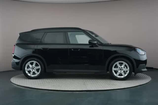 MINI Countryman (2025) thumbnail 5