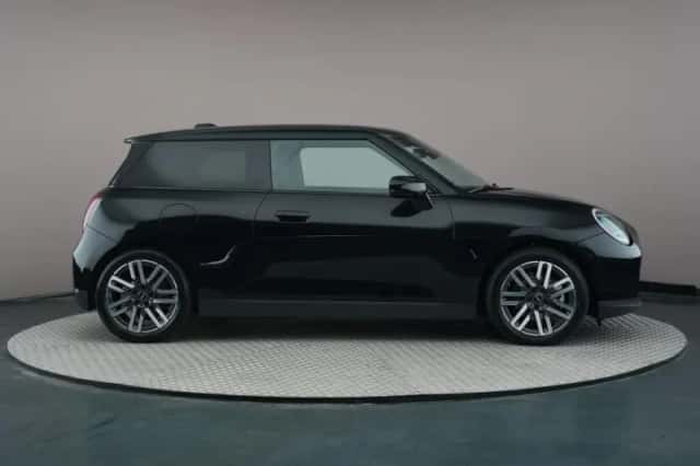 MINI Mini Electric (2025) thumbnail 6