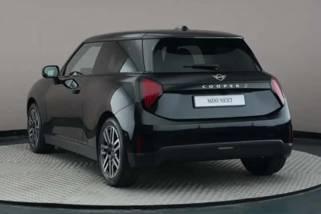 MINI Mini Electric (2025) thumbnail 2