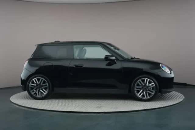 MINI Mini Electric (2025) thumbnail 5