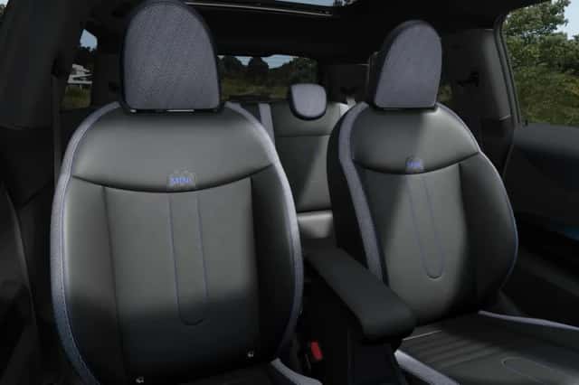 MINI Cooper S (2026) thumbnail 4