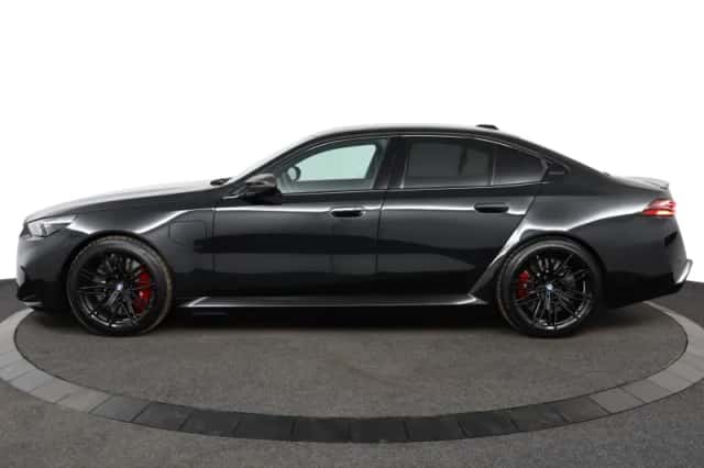 BMW 5-Serie (2025) thumbnail 3