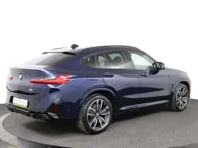 BMW X4 (2022) thumbnail 2