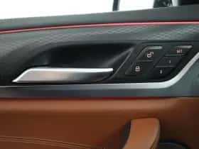 BMW X4 (2022) thumbnail 23