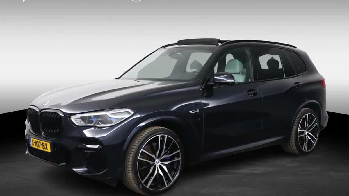 BMW X5 (2022) — foto 1