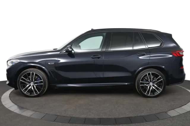 BMW X5 (2022) thumbnail 3