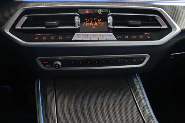 BMW X5 (2022) thumbnail 6