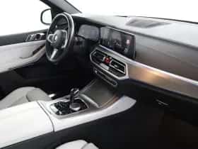 BMW X5 (2022) thumbnail 69