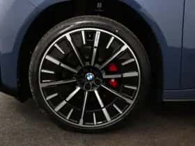 BMW iX3 (2026) thumbnail 30