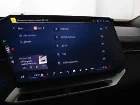 BMW iX3 (2026) thumbnail 7