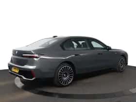 BMW 7-Serie (2024) thumbnail 2