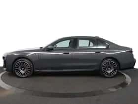 BMW 7-Serie (2024) thumbnail 3