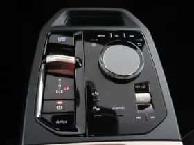 BMW iX (2023) thumbnail 19