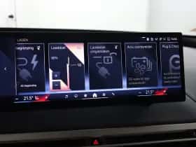 BMW iX (2023) thumbnail 57