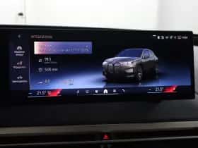 BMW iX (2023) thumbnail 58