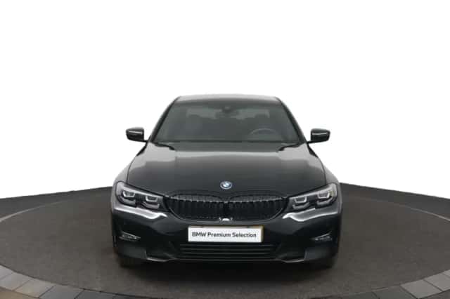 BMW 3-Serie (2022) thumbnail 2