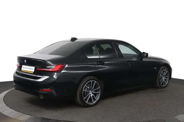 BMW 3-Serie (2022) thumbnail 4