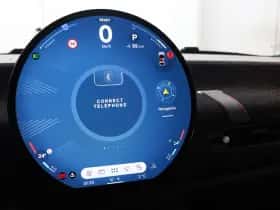 MINI Cooper (2024) thumbnail 5
