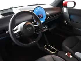 MINI Cooper (2024) thumbnail 60