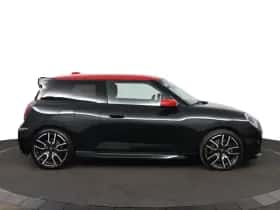 MINI Cooper (2024) thumbnail 10