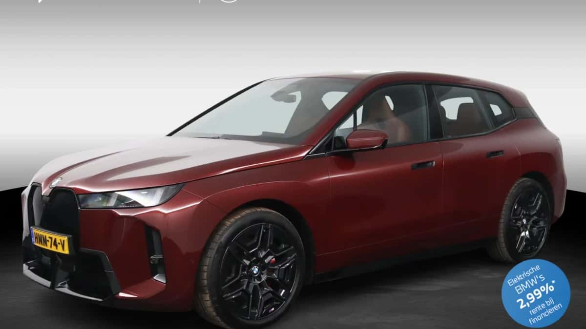 BMW iX (2025) — foto 1