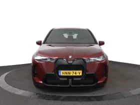 BMW iX (2025) thumbnail 12