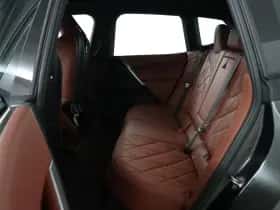 BMW iX (2025) thumbnail 14