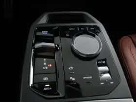 BMW iX (2025) thumbnail 19