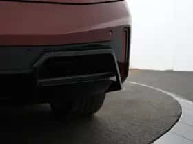 BMW iX (2025) thumbnail 33
