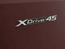 BMW iX (2025) thumbnail 37