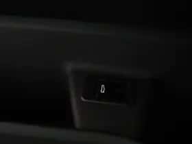 BMW iX (2025) thumbnail 38