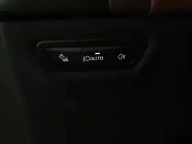 BMW iX (2025) thumbnail 39