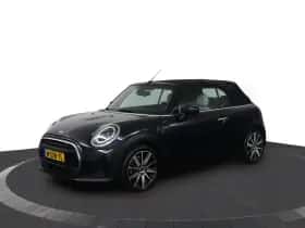 MINI Cabrio (2022) thumbnail 2