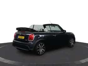 MINI Cabrio (2022) thumbnail 4