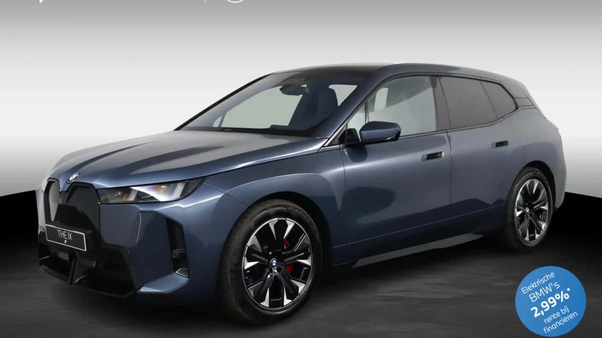 BMW iX (2026) — foto 1