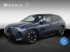 BMW iX (2026) thumbnail 1