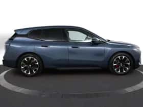 BMW iX (2026) thumbnail 11