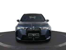 BMW iX (2026) thumbnail 13