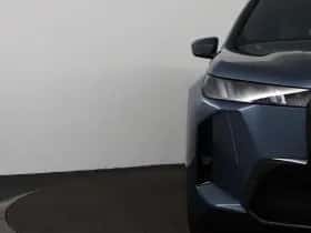 BMW iX (2026) thumbnail 26